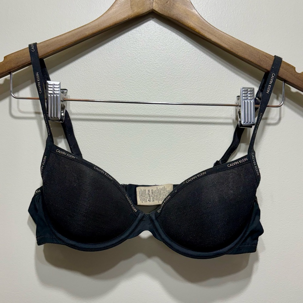 ✨$8 CLEAR-OUT✨ Calvin Klein Semi Sheer Mesh Cup Comfy Bra Top Black 34A